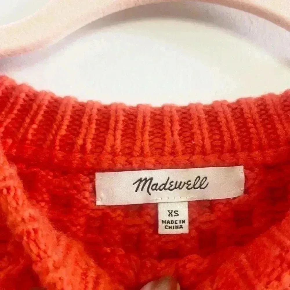 Madewell‎ coral cableknit sweater XS